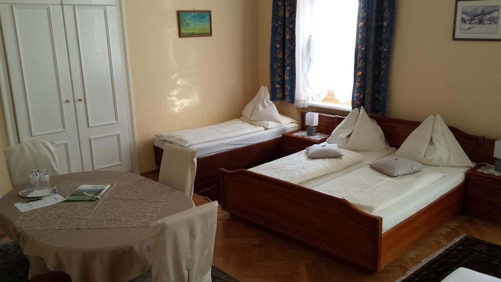 Privatpension Lang Leibnitz Oda fotoğraf